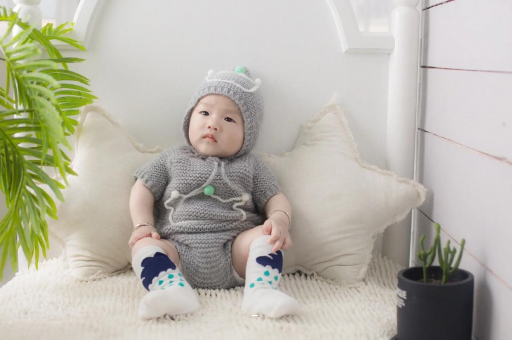 朝阳宝宝眼窝发青